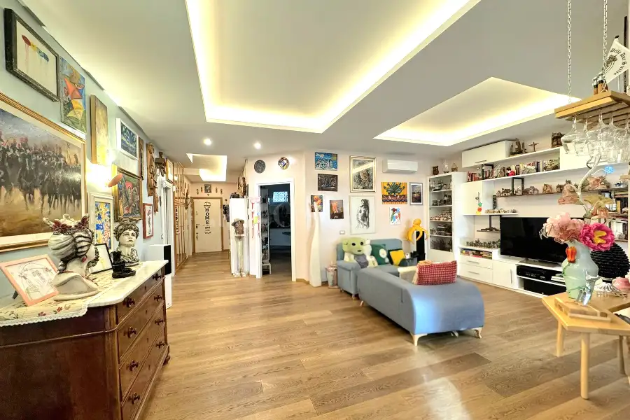 Casa in vendita di 170 mq a €595.000 (rif. 50/2025)