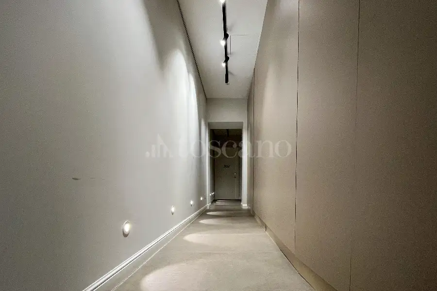 Casa in vendita di 200 mq a €895.000 (rif. 12/2026)