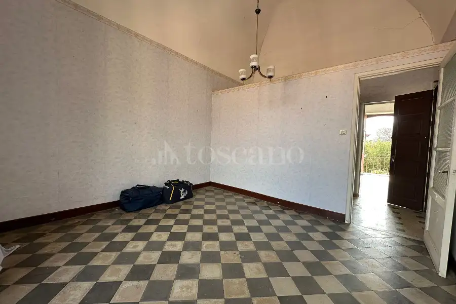 Casa Indipendente in vendita di 162 mq a €98.000 (rif. 22/2026)