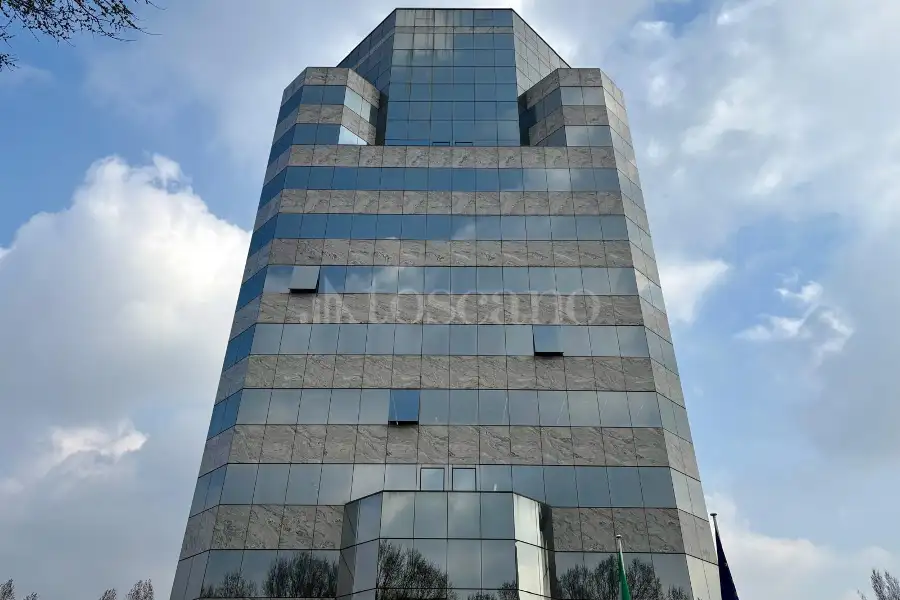 Ufficio in vendita di 115 mq a €350.000 (rif. 7/2026)