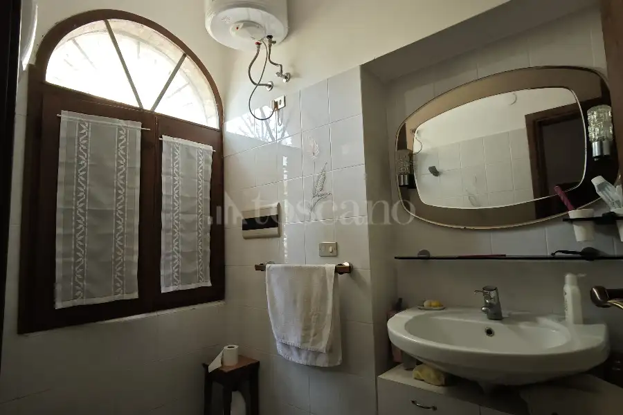 Casale in vendita di 350 mq a €460.000 (rif. 23/2025)