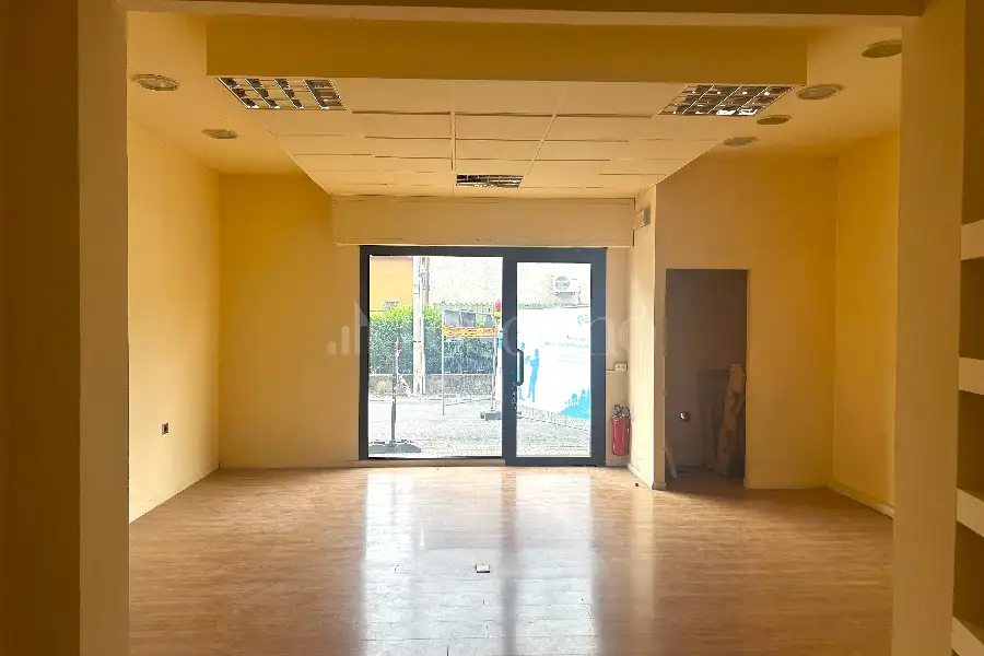 Negozio in vendita di 45 mq a €70.000 (rif. 11/2026)