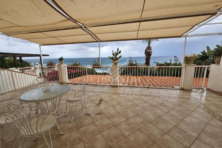 Villa in vendita di 190 mq a €1.500.000 (rif. 87/2024)2415497