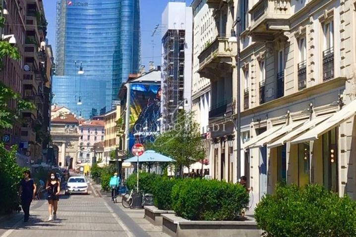Casa in vendita di 250 mq a €2.600.000 (rif. 23/2025)2630437