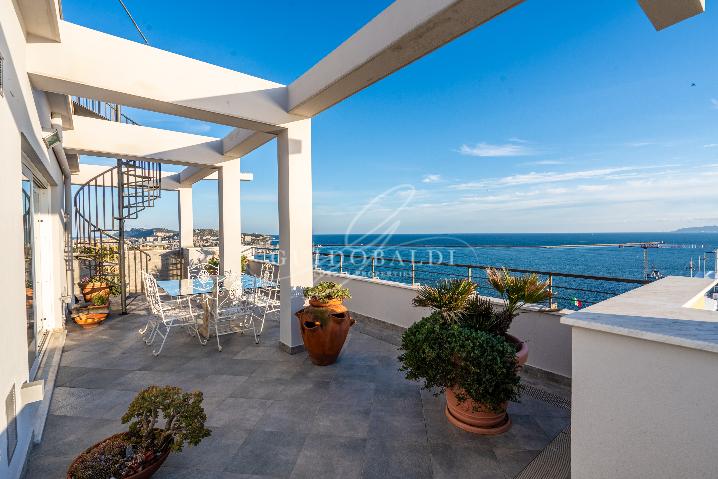 Attico in vendita di 280 mq a €2.100.000 (rif. 65/2024) 2662249
