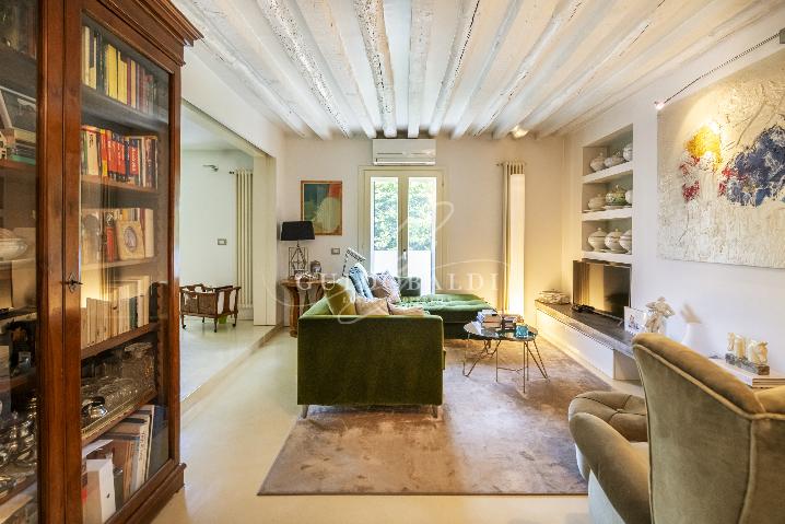 Casa in vendita di 175 mq a €1.720.000 (rif. 72/2026)3087530