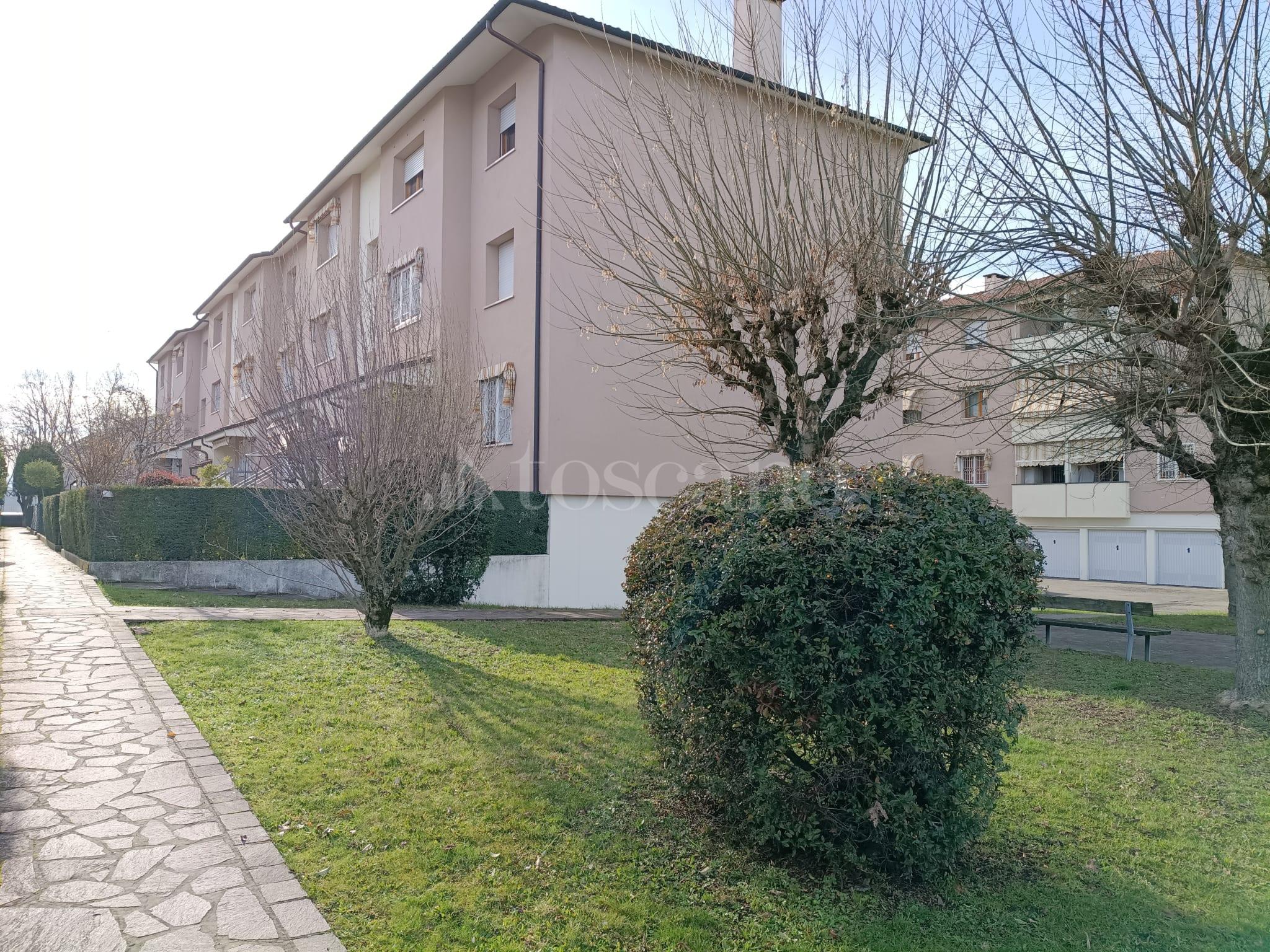 immagine annuncio 11 di 12