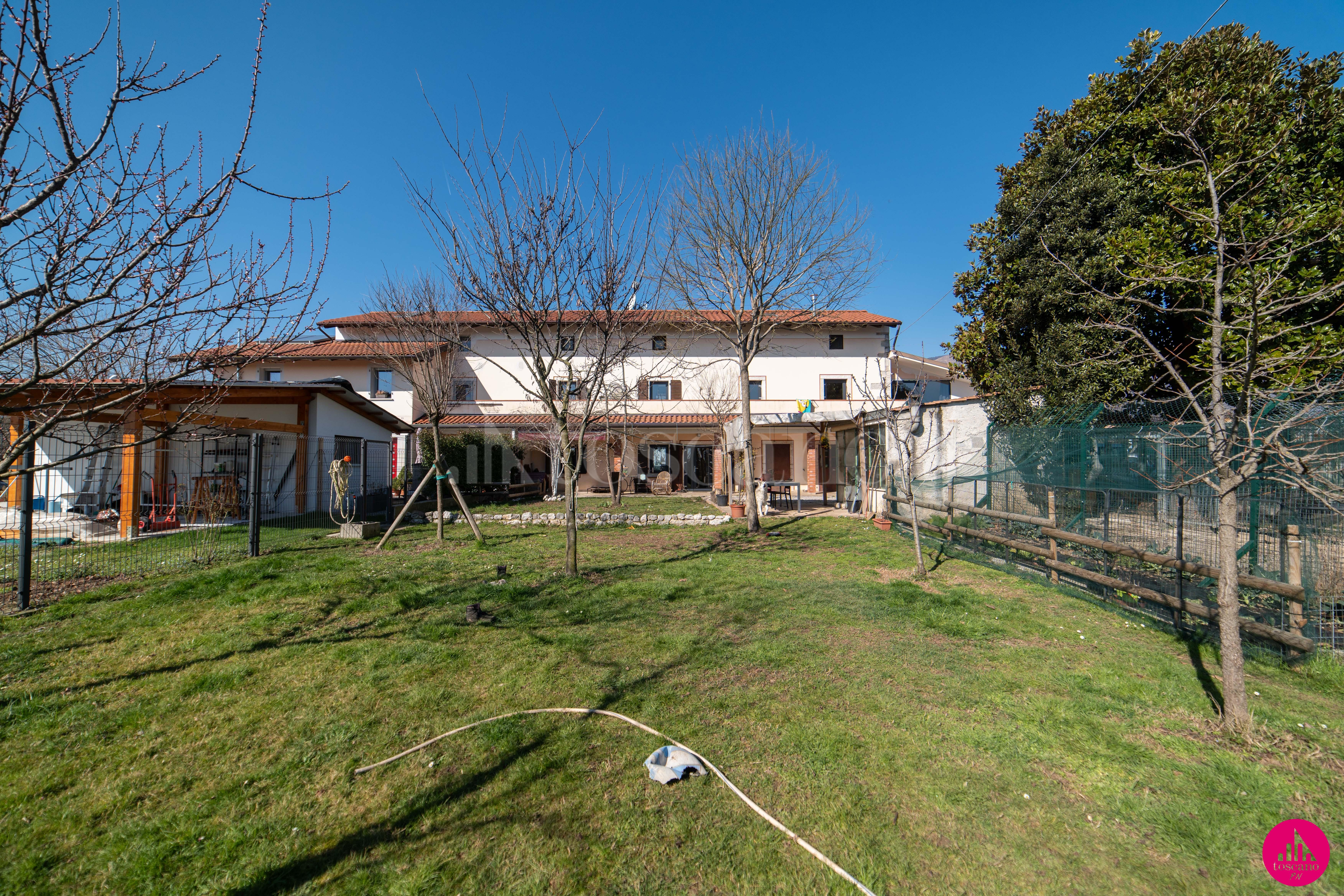 casa indipendente in vendita ad Aviano