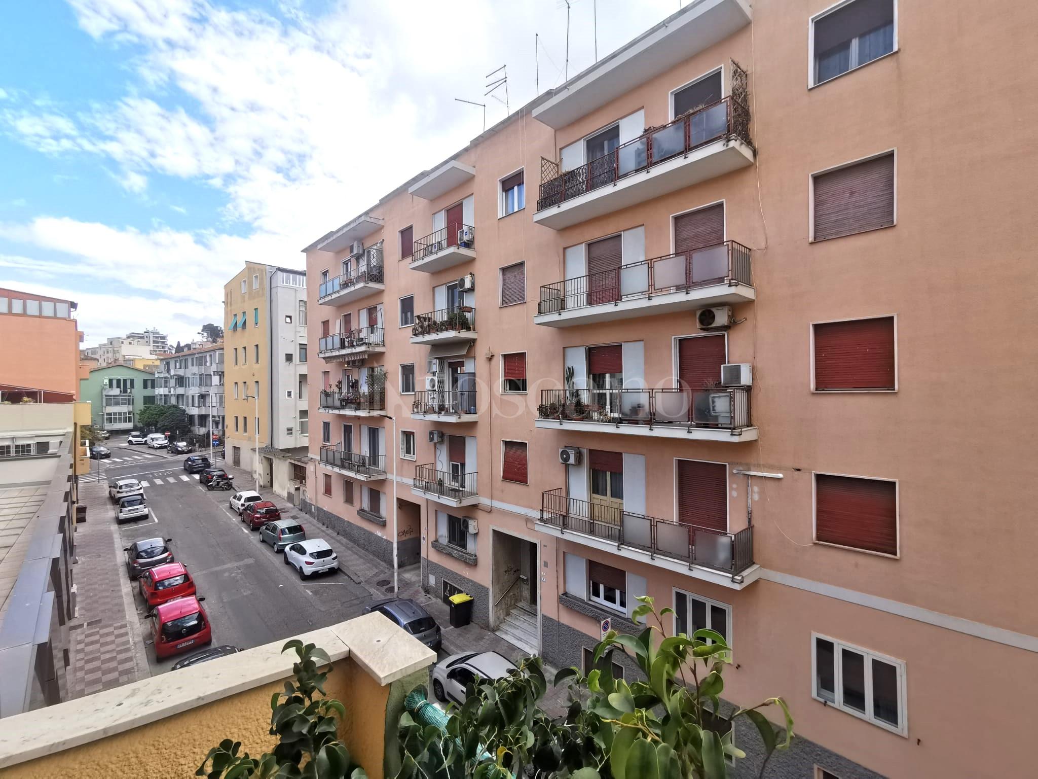 Casa a Cagliari in Via Chironi, Monte Urpinu