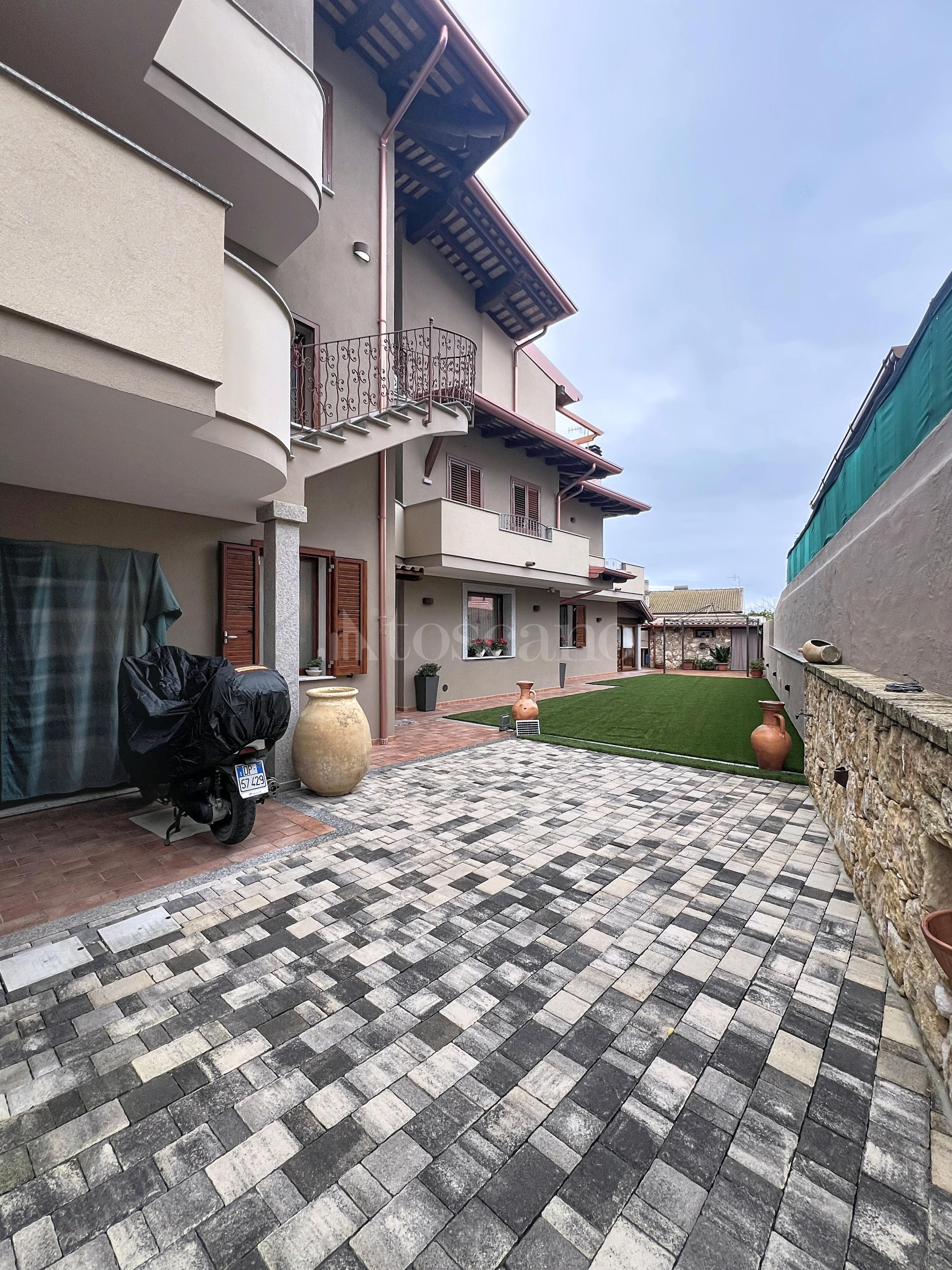 immagine annuncio 1 di 15