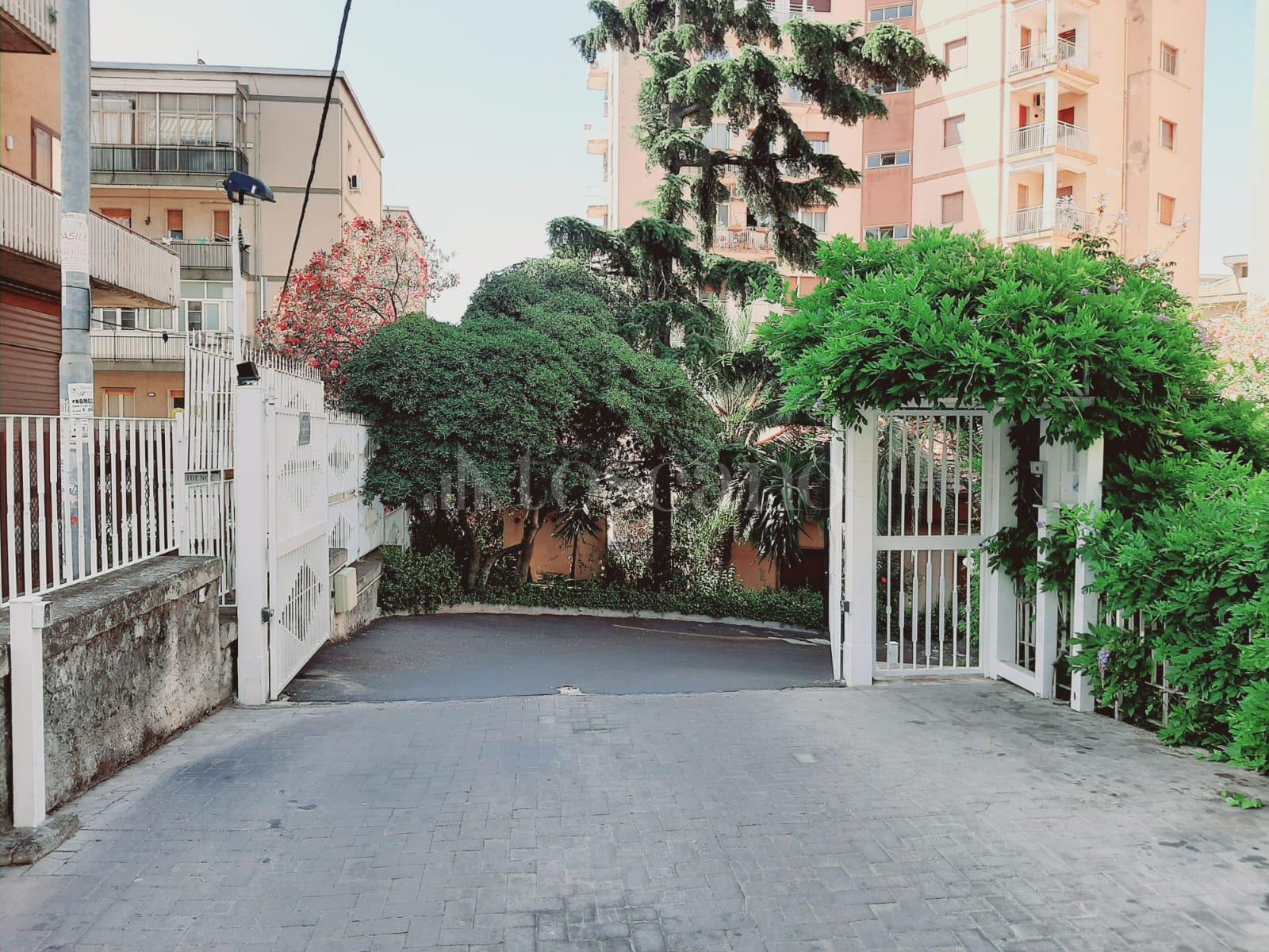 Casa a Catania in Via Rosso di San Secondo, Piazza Aldo Moro