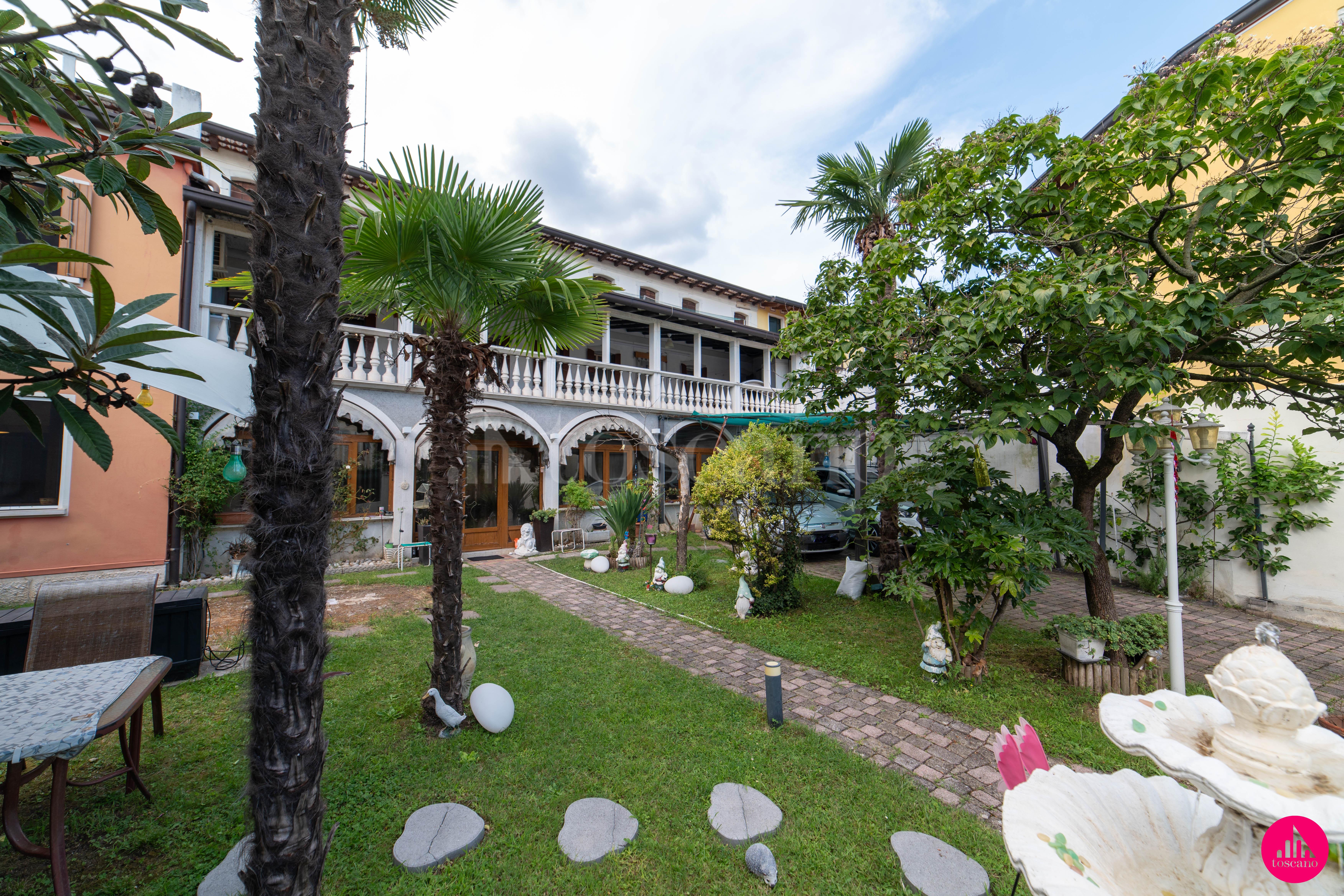 casa indipendente in vendita a Cordenons