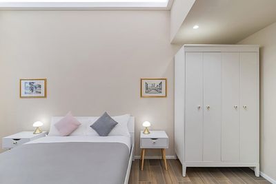 Vicolo del Gallo – Renovation of B&B in Rome's Historic Center